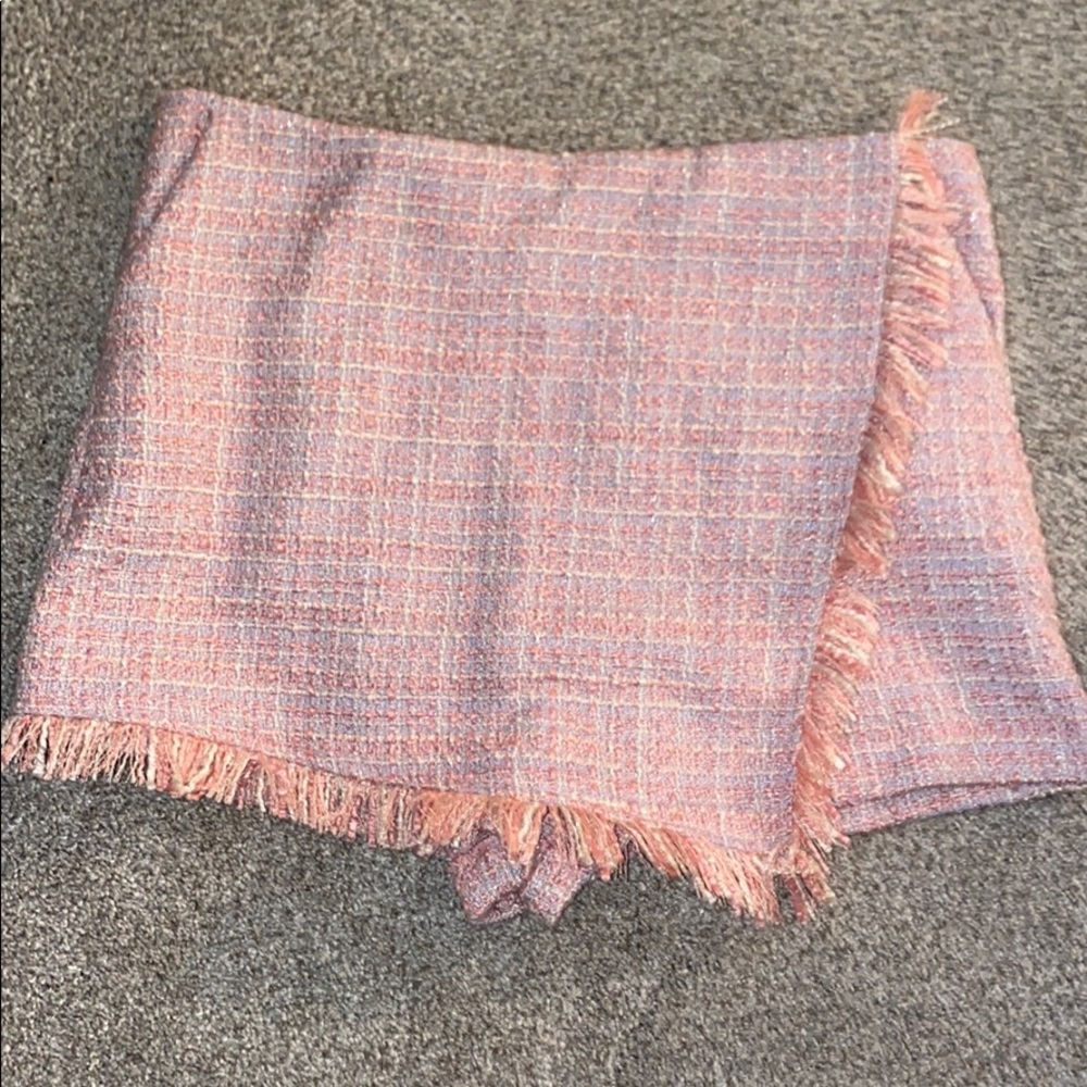 Forever 21 Size Large Women’s Pink Shimmer Skort